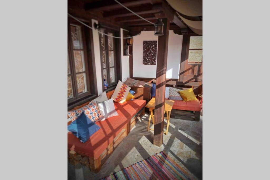 The Secret Lodge- New With Private Garage, Entire House Veliko Tarnovo Buitenkant foto
