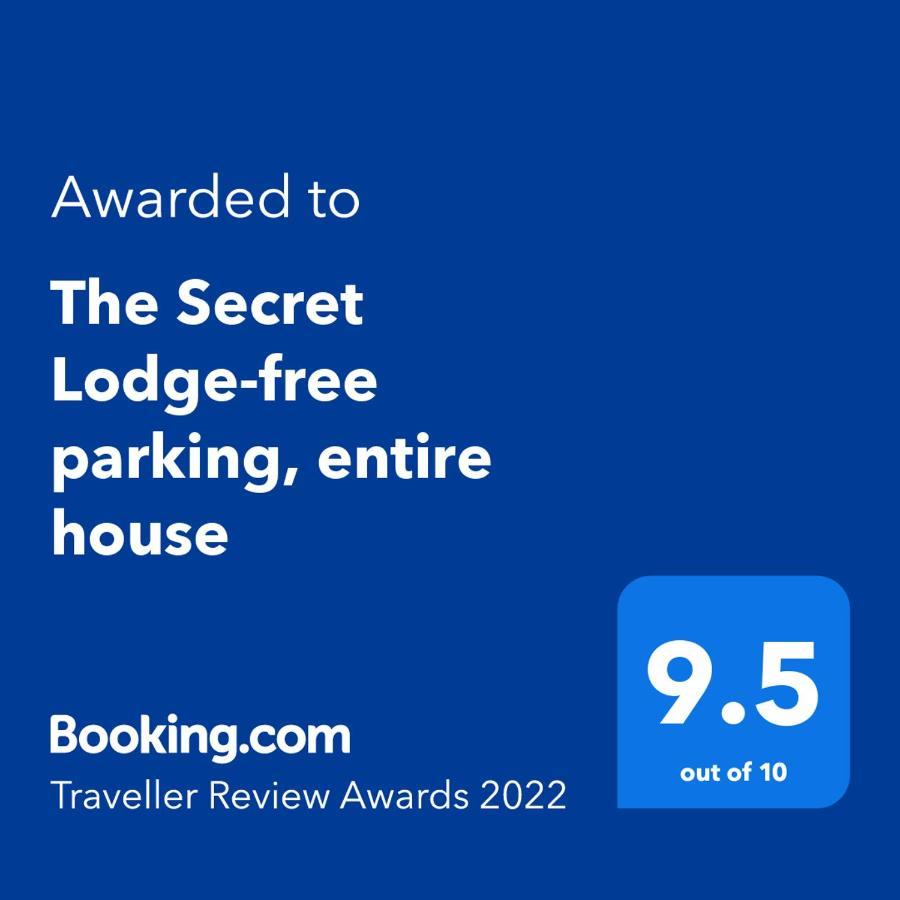 The Secret Lodge- New With Private Garage, Entire House Veliko Tarnovo Buitenkant foto